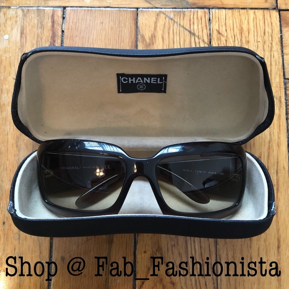 ❗️SOLD❗️CHANEL "mother of the pearl" - Picture 6 of 16